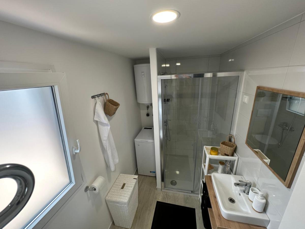 Mobile Home Mare Blu Rovanjska Ngoại thất bức ảnh