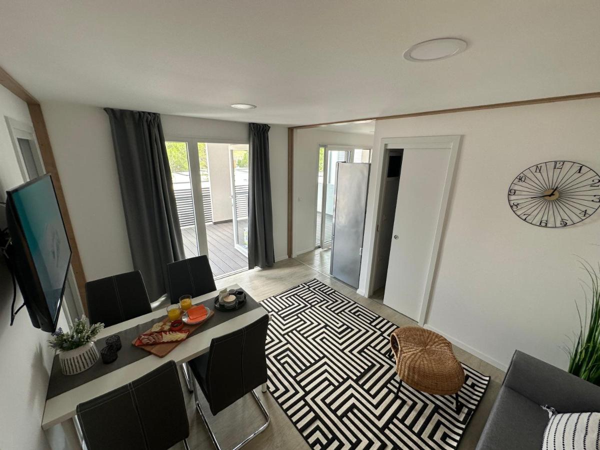 Mobile Home Mare Blu Rovanjska Ngoại thất bức ảnh